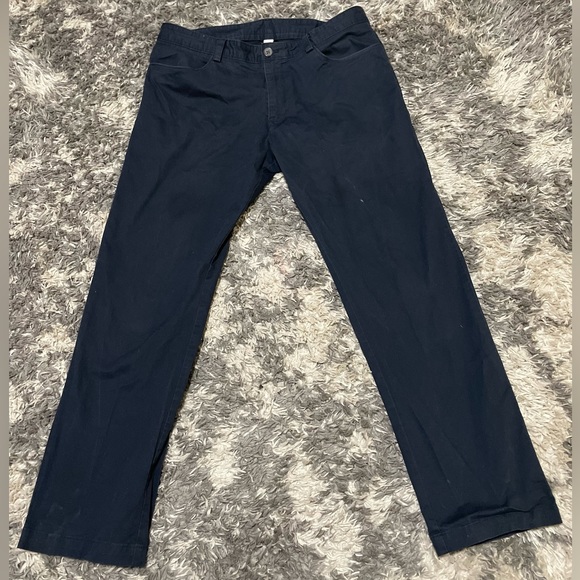 Calvin Klein Pants Mens size 34 X 30 - Picture 6 of 7